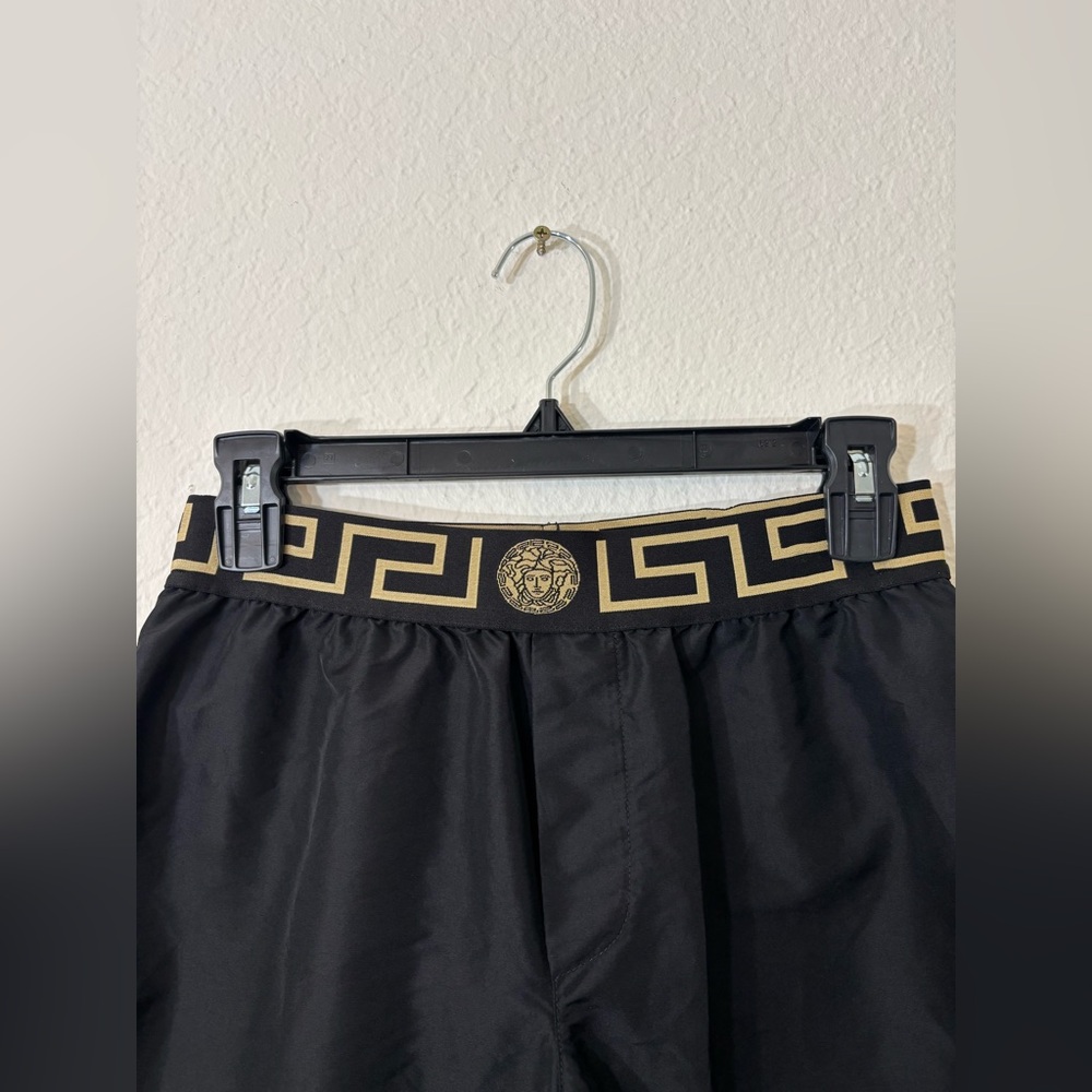 Versace Greca Border Swim Shorts Black Gold Designer Swim Trunks Size 3 (US XS) - Picture 3 of 9